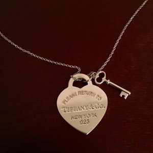 Return to Tiffany - Heart Tag with Key Pendant